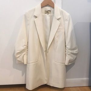 Elizabeth and James white blazer size 2
